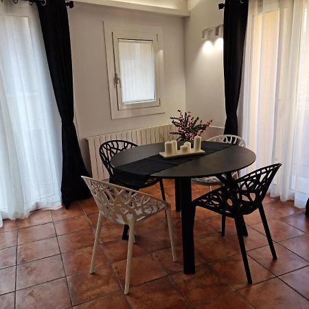 Ca La Nuria Apartment La Seu d'Urgell Bagian luar foto